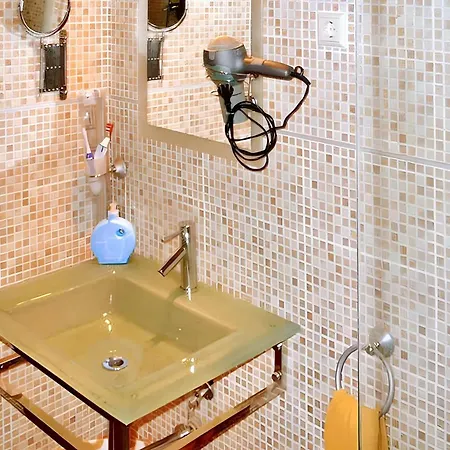 Apartamento Charming In Tolva, 50 M², With Terrace Tolva